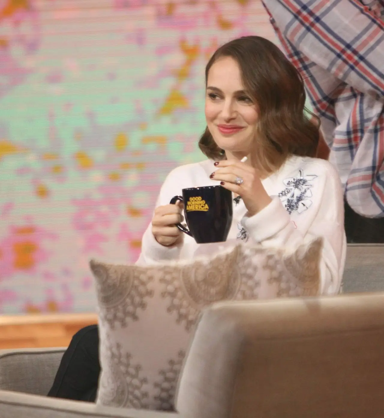 Natalie Portman Stills at Good Morning America January 20160